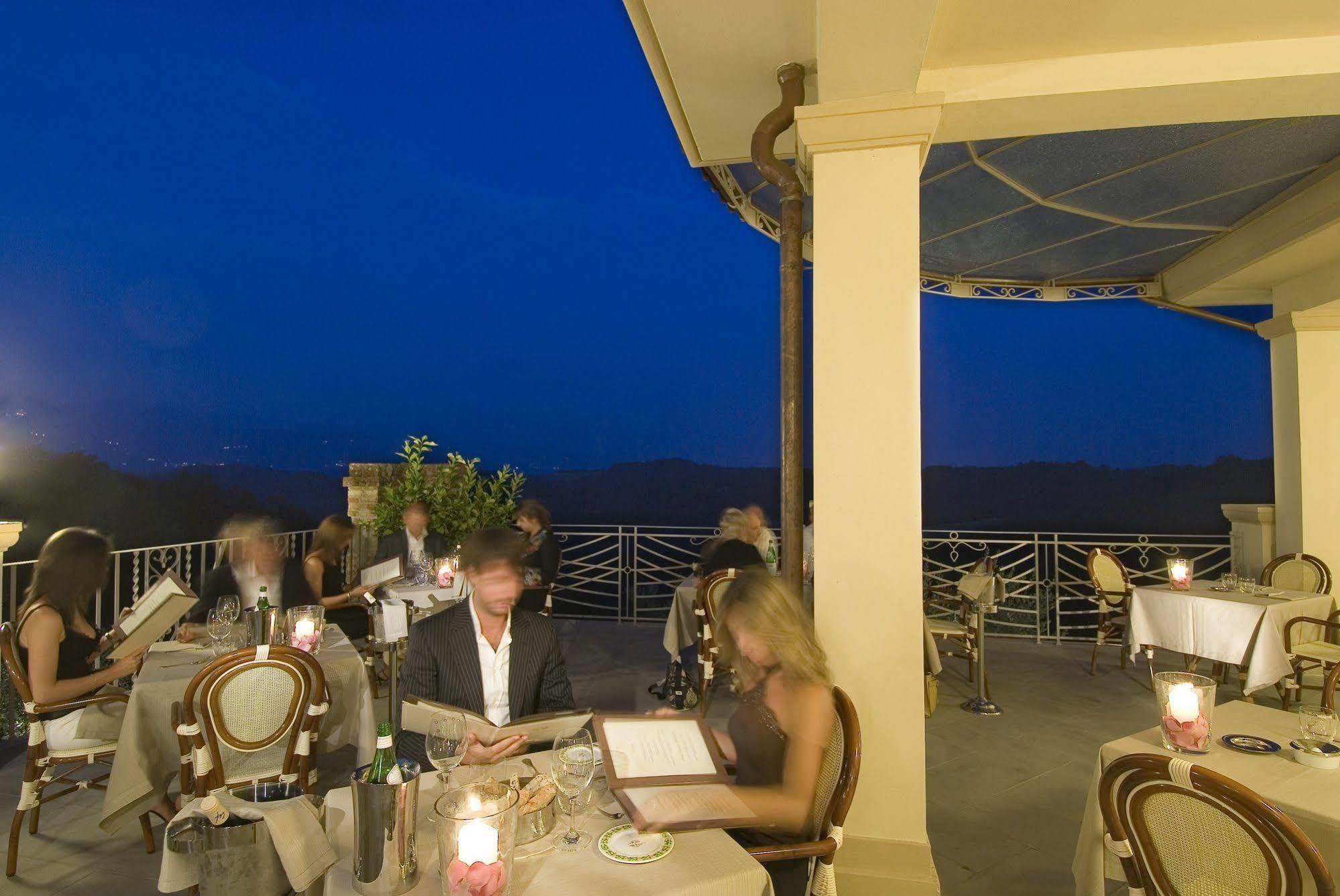 Villa La Borghetta Spa Resort Figline Valdarno Extérieur photo